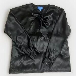 Simply Vera (Vera Wang) black tie neck satin-like blouse